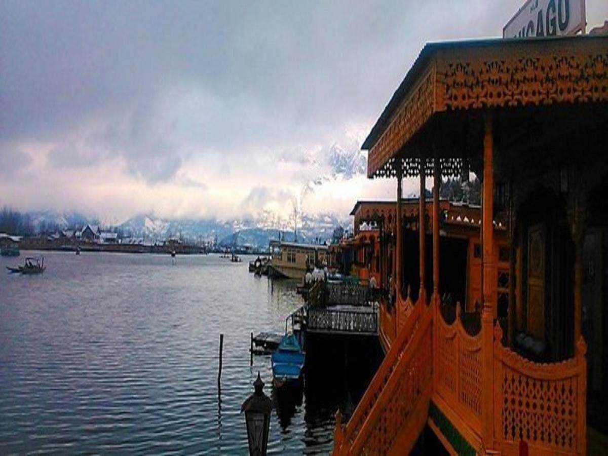 Chicago Group Of Houseboats 호텔 Srīnagar 외부 사진